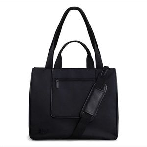 Beis East to West Tote Bag in Black
